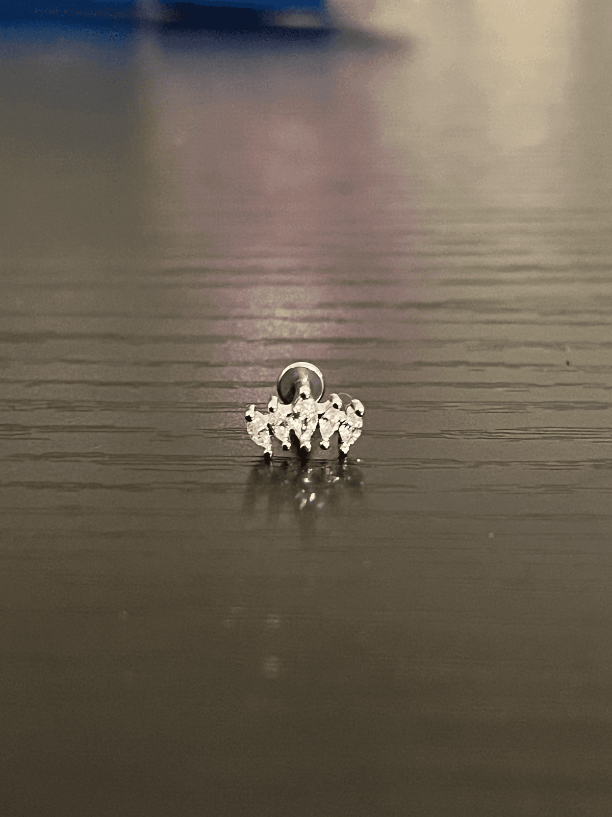 Crown ear stud