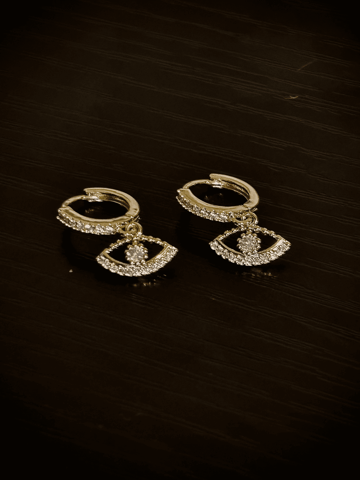 White evil eyes earrings