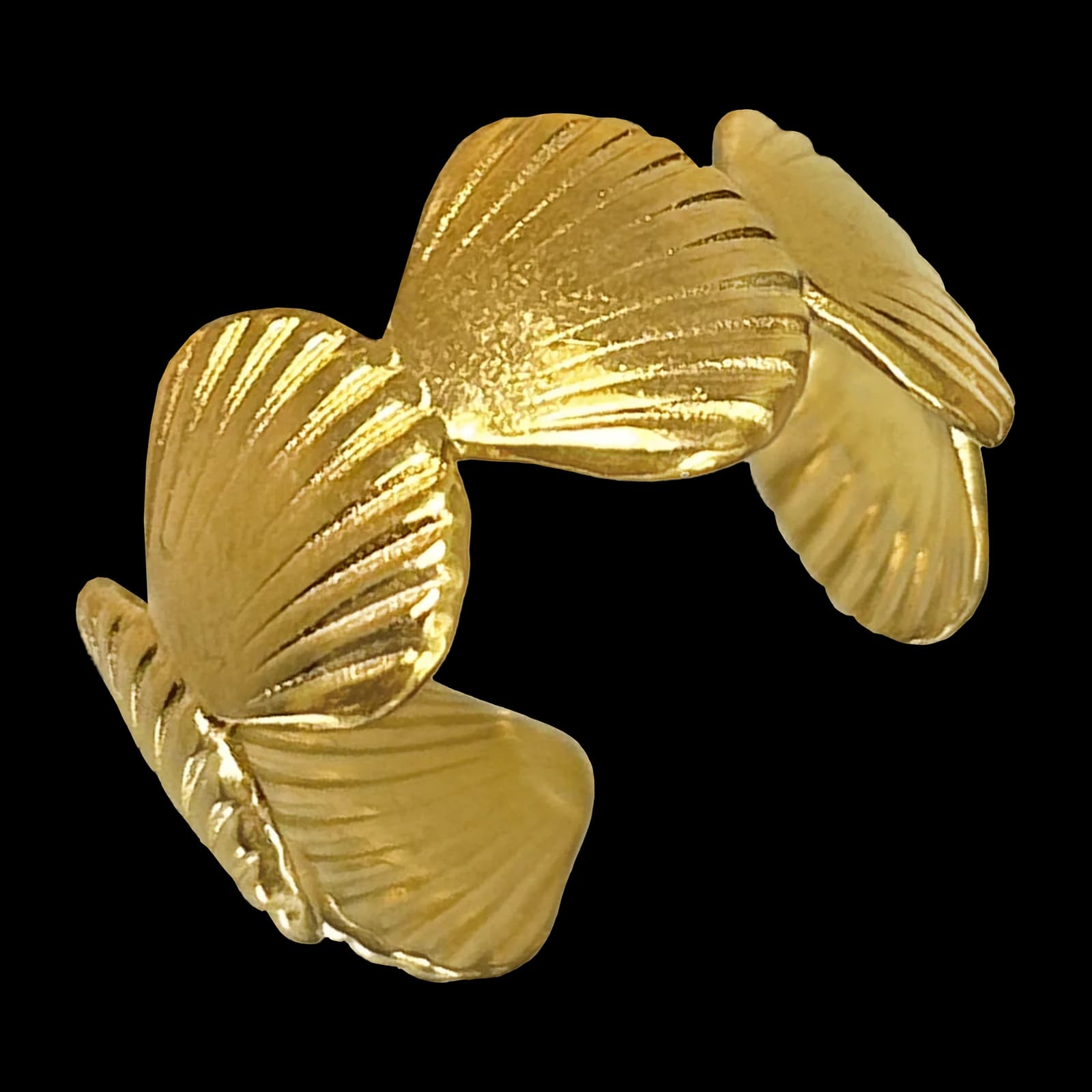 Adjustable Large Shells Ring