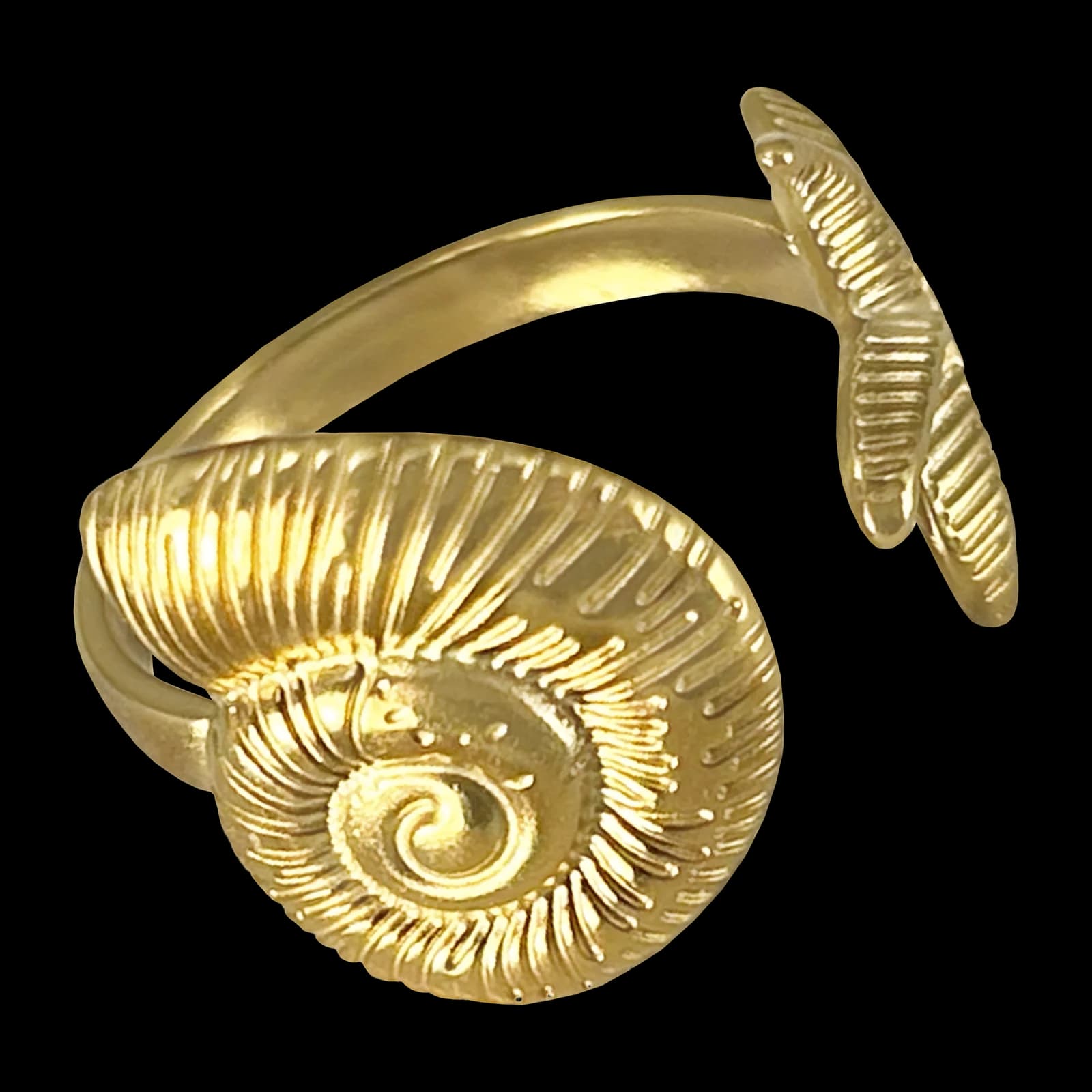Adjustable Seashell & Starfish Ring