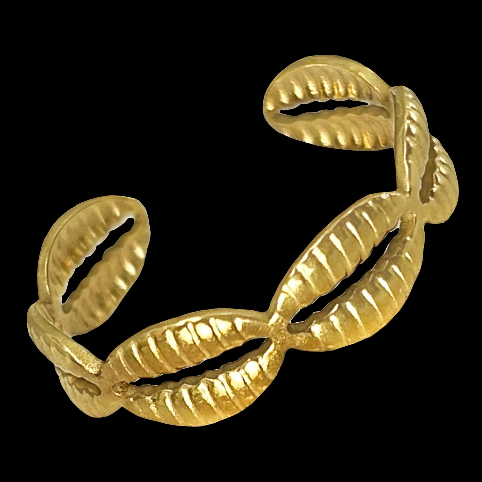 Adjustable Clam Shells Ring